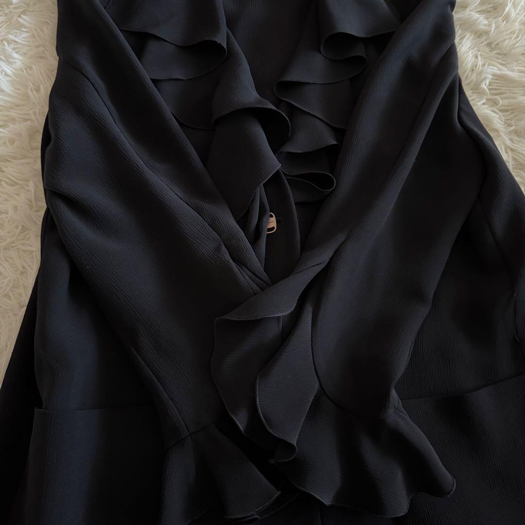 【極美品】【絹100%】フェラガモ　ジャケット　ヴァラボタン　フリル　黒　3XL