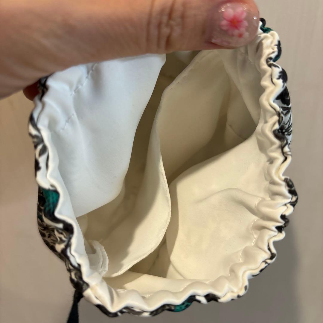 GUCCI グッチ　未使用　ヘアアクセサリー　黒