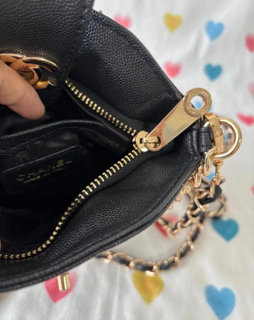 極美品 ブラック キルティング ショルダーバッグ