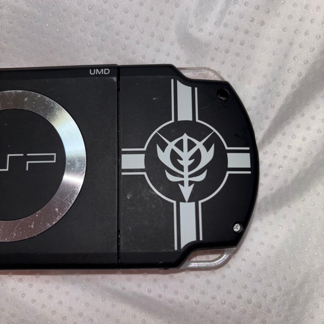 PSP ギレンの野望アクシズの脅威・スペシャルパック箱付きストラップ付き値下げ‼️