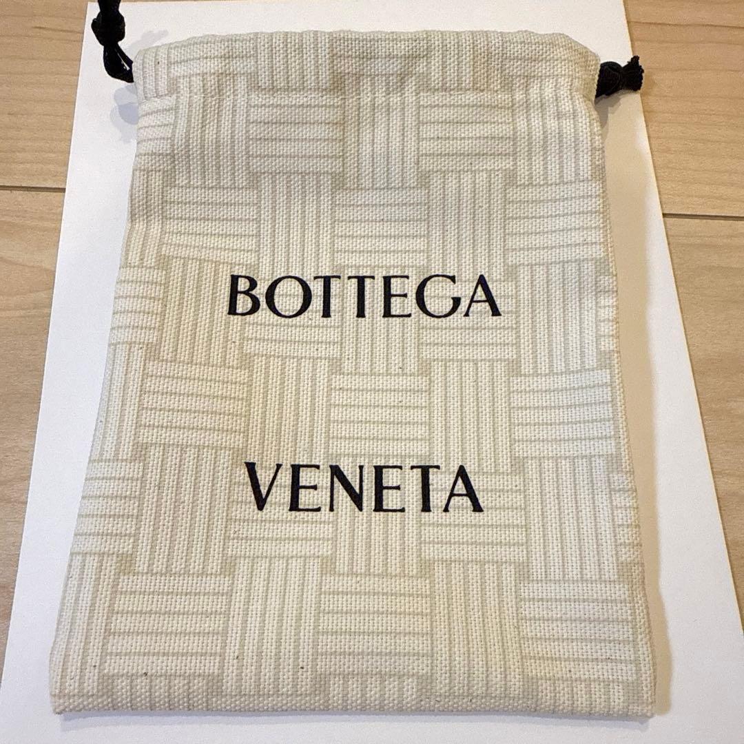 BOTTEGA VENETA 水引チャーム