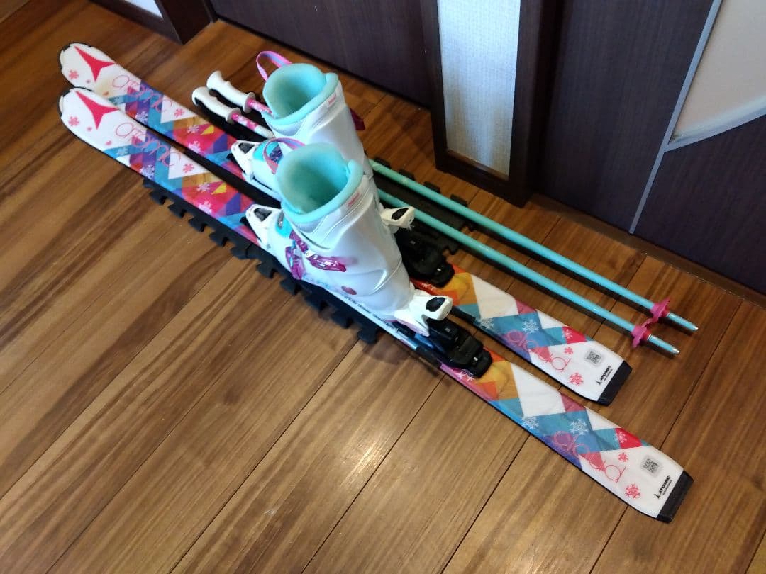 ✿美品✿ATOMIC/女子・小柄な女性用/豪華スキーセット/メンテ・WAX済み✔
