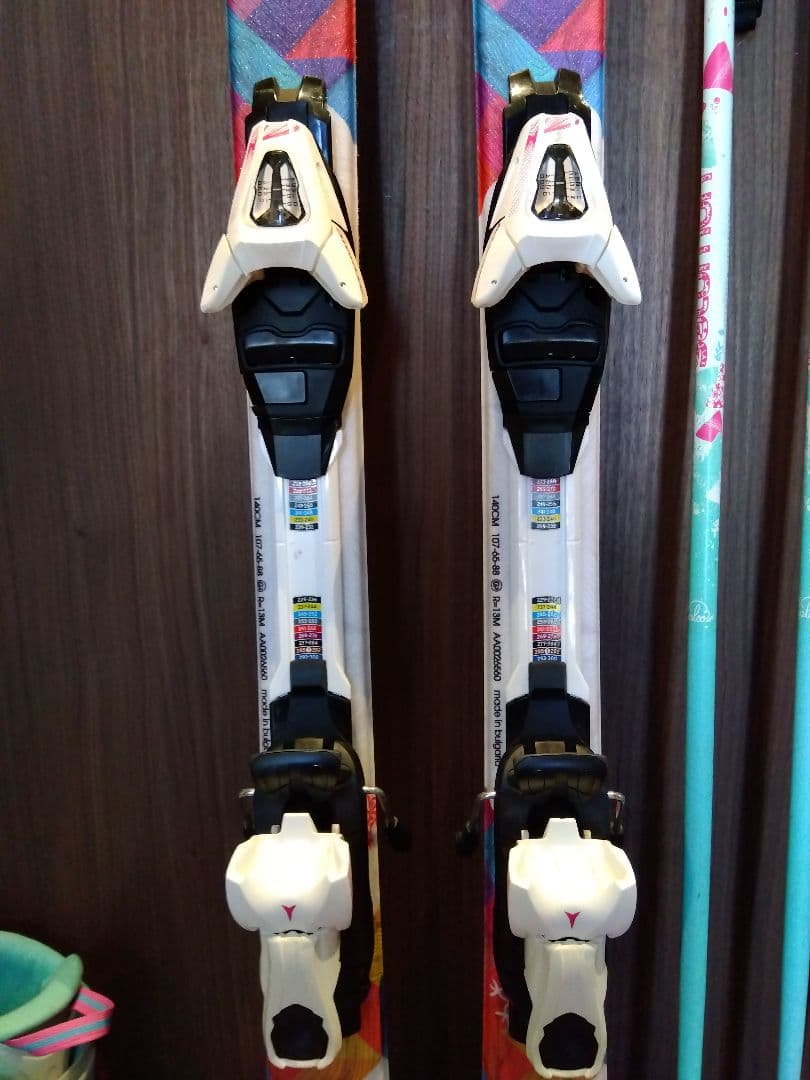 ✿美品✿ATOMIC/女子・小柄な女性用/豪華スキーセット/メンテ・WAX済み✔