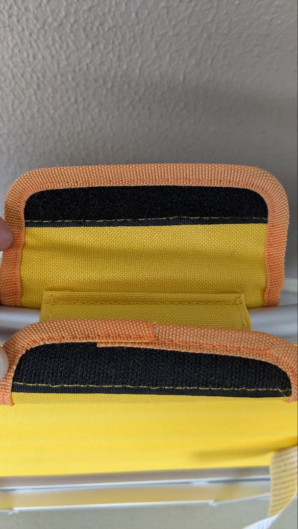 h*m様 コールマン コンパクトフォールディングチェア レッド・イエロー 2脚セ