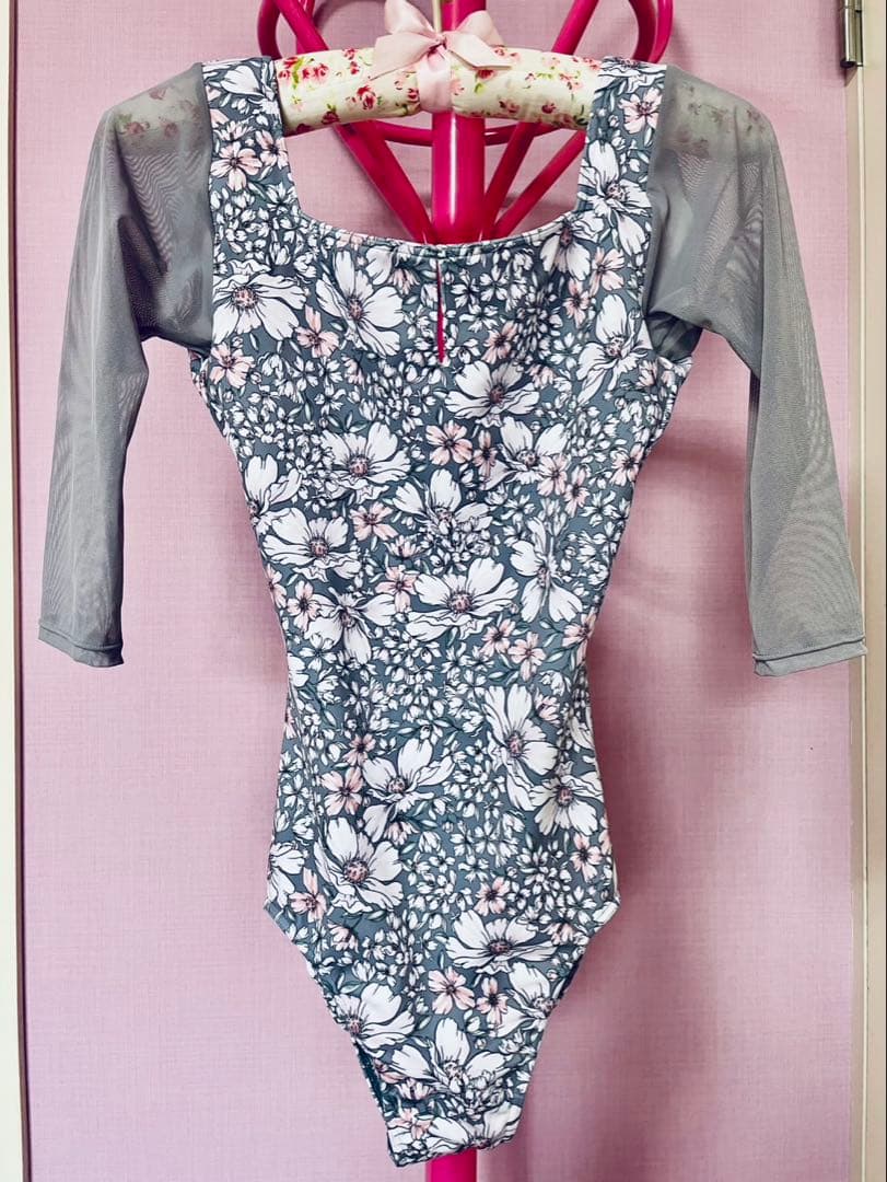 stina 花柄レオタード グレー系