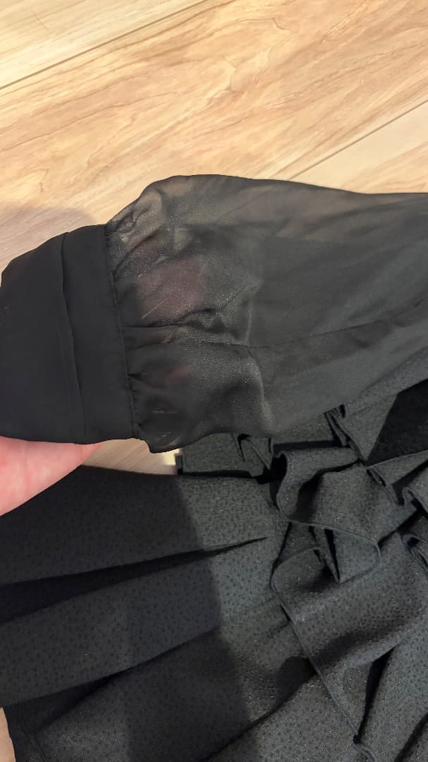 l*e様 フリル付きブラックドレス