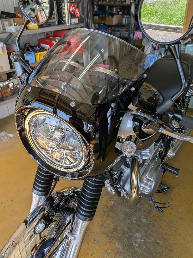 Ｗ８００カフェ　純正カウルセット　傷なし極上品　純正品なので細かな補修も心配なし