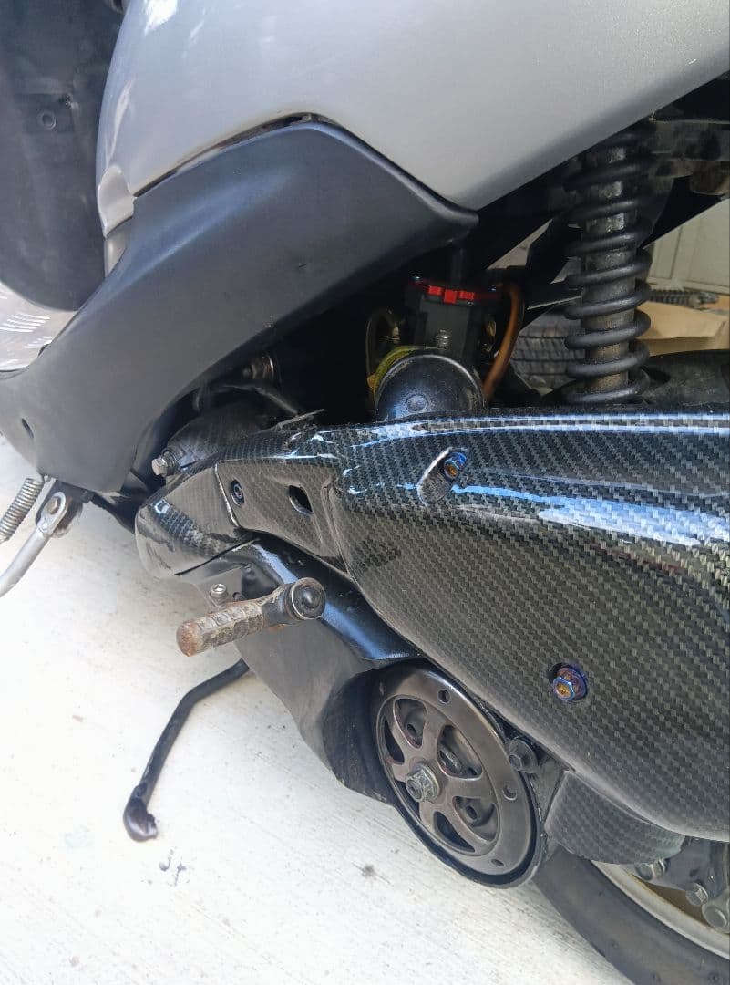 ひ様　エンジン　タイヤ