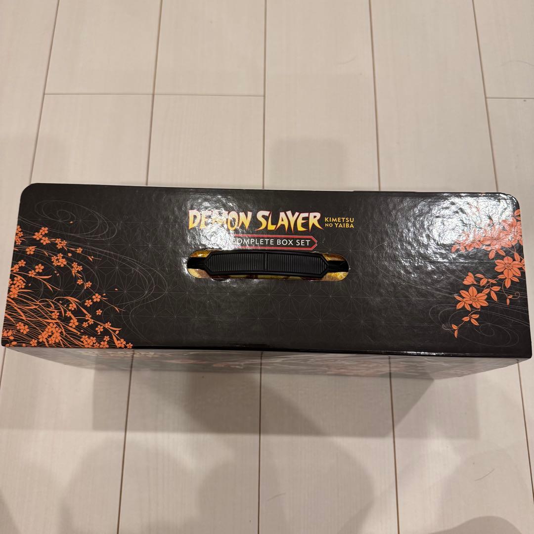 【漫画コンプリートボックス】鬼滅の刃 Demon Slayer　英語版