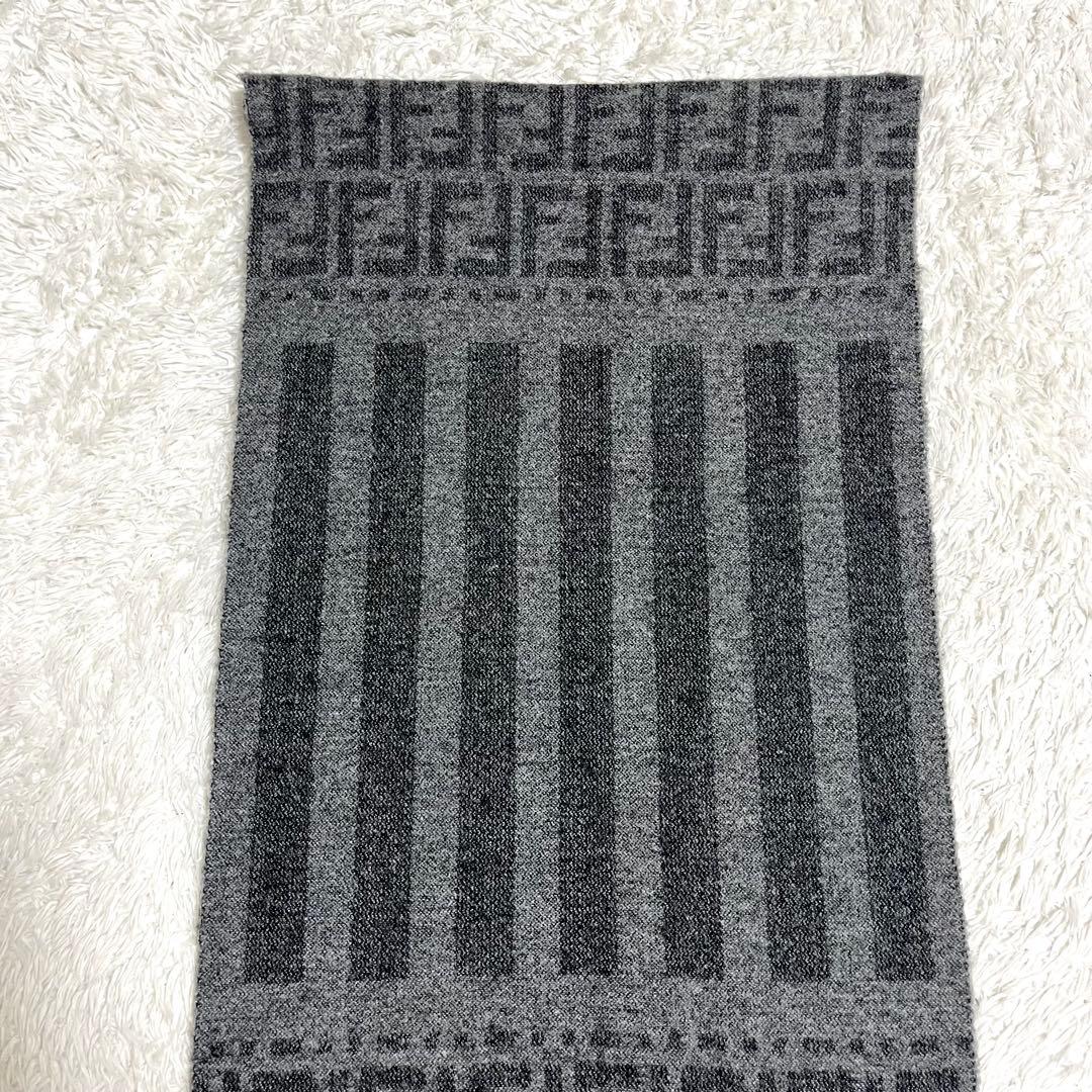 FENDI フェンディ マフラー フリンジ ズッカ柄 ズッキーノ ウール グレー