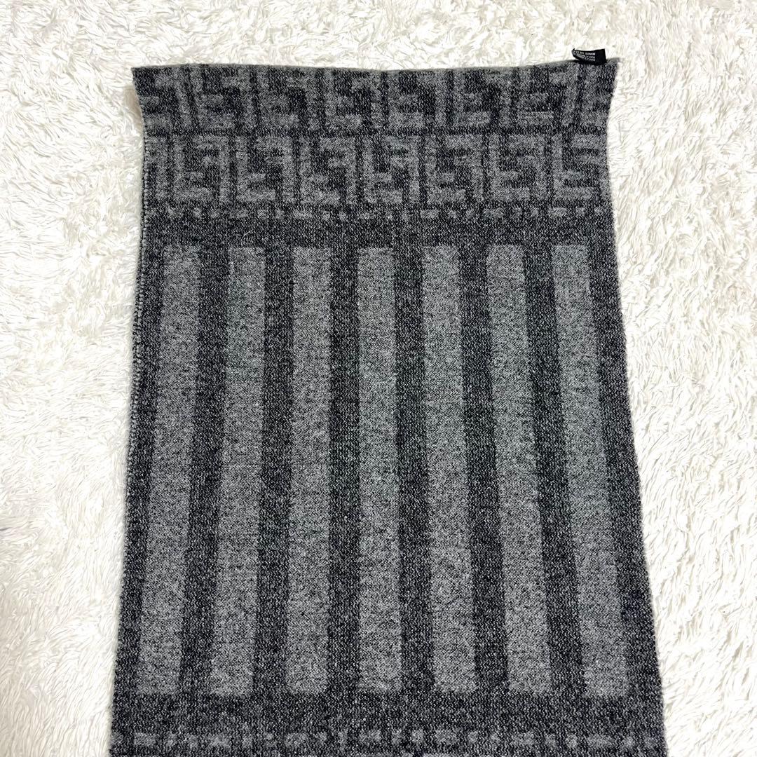 FENDI フェンディ マフラー フリンジ ズッカ柄 ズッキーノ ウール グレー