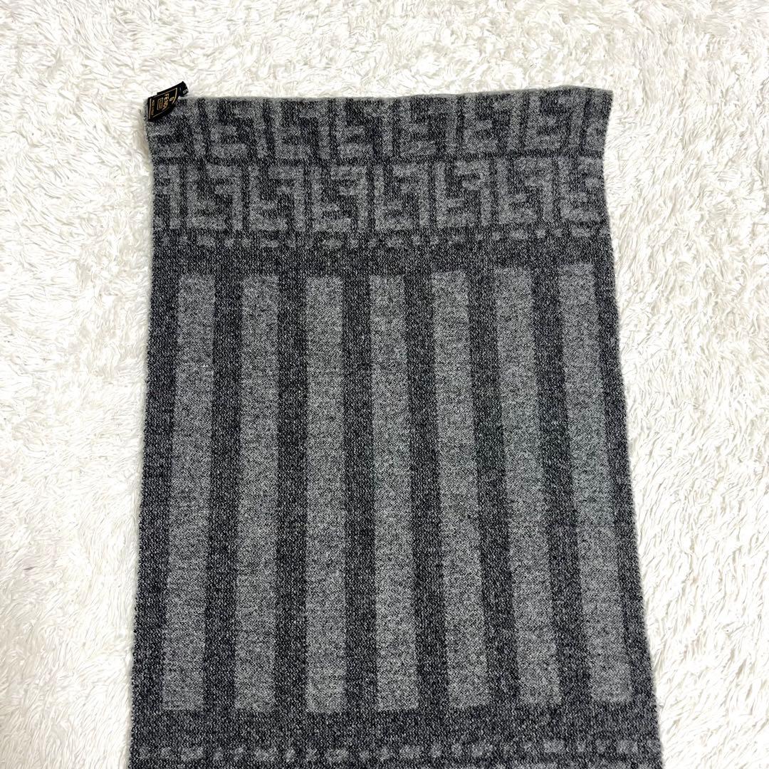 FENDI フェンディ マフラー フリンジ ズッカ柄 ズッキーノ ウール グレー