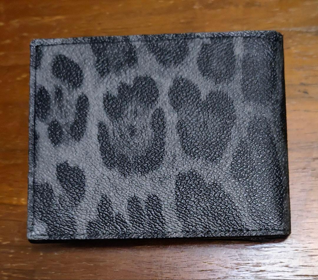 ドルチェ＆ガッバーナ　新品　メンズ　レザーウォレット(レオパード/ブラック二折)