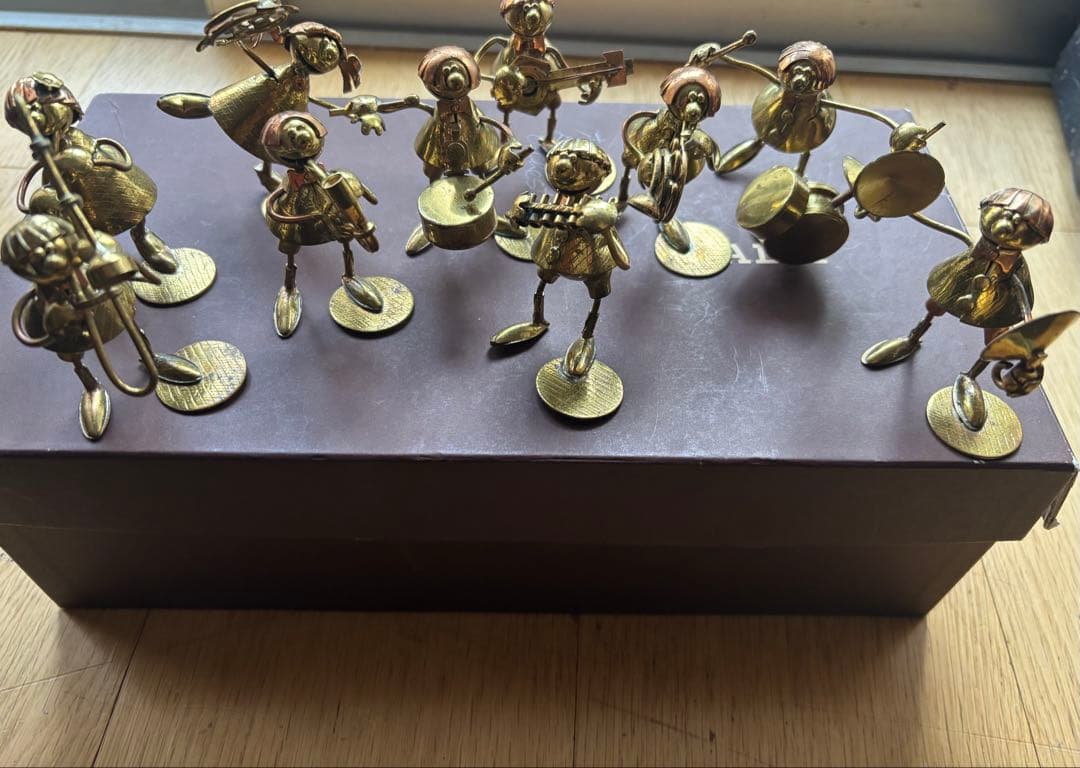 ポーランド製真鍮人形