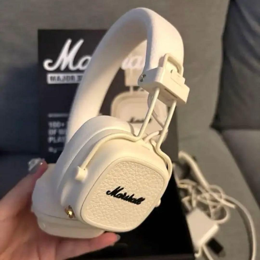n*o様 Marshall Major Vヘッドフォン　クリーム ホワイト