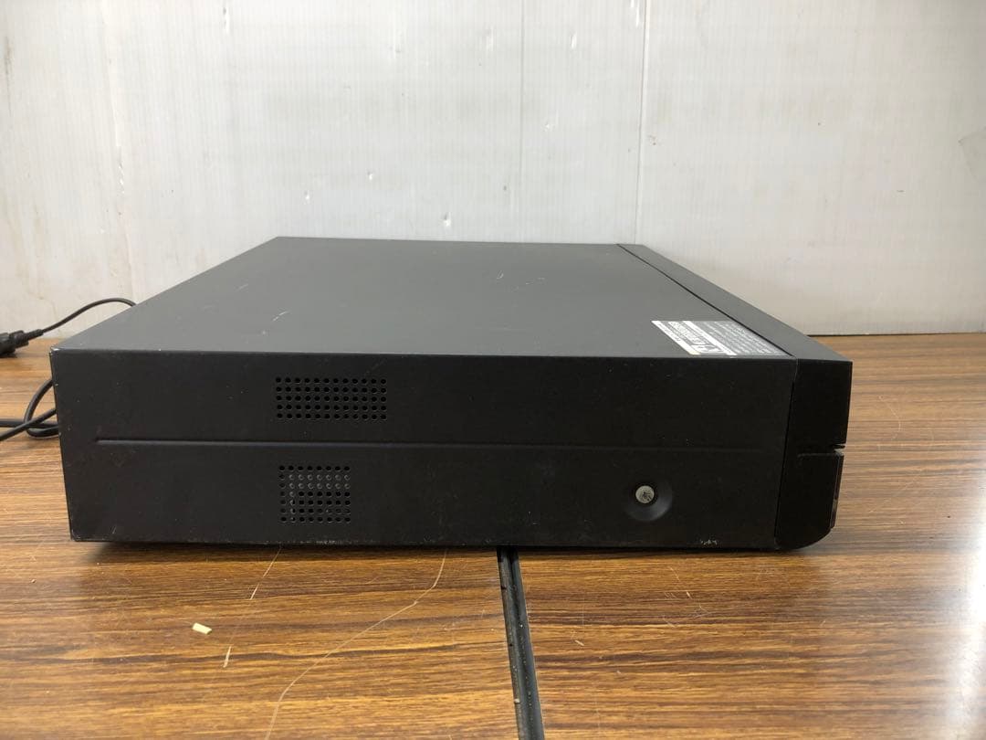 SHARP HDD DVD VHS 一体型レコーダー DV-ACV52 本体のみ