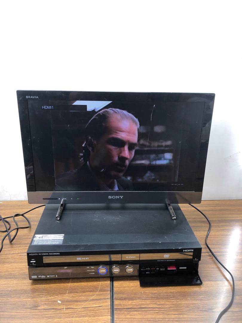 SHARP HDD DVD VHS 一体型レコーダー DV-ACV52 本体のみ
