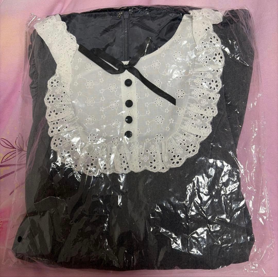 【新品】コットンレース長袖カフェワンピース　 チャコール　pium