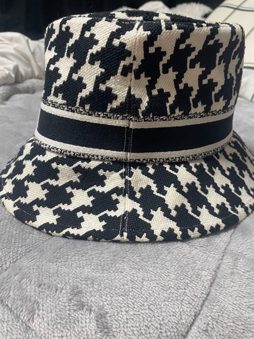 DIOR 30 MONTAIGNE 千鳥格子 バケットハット