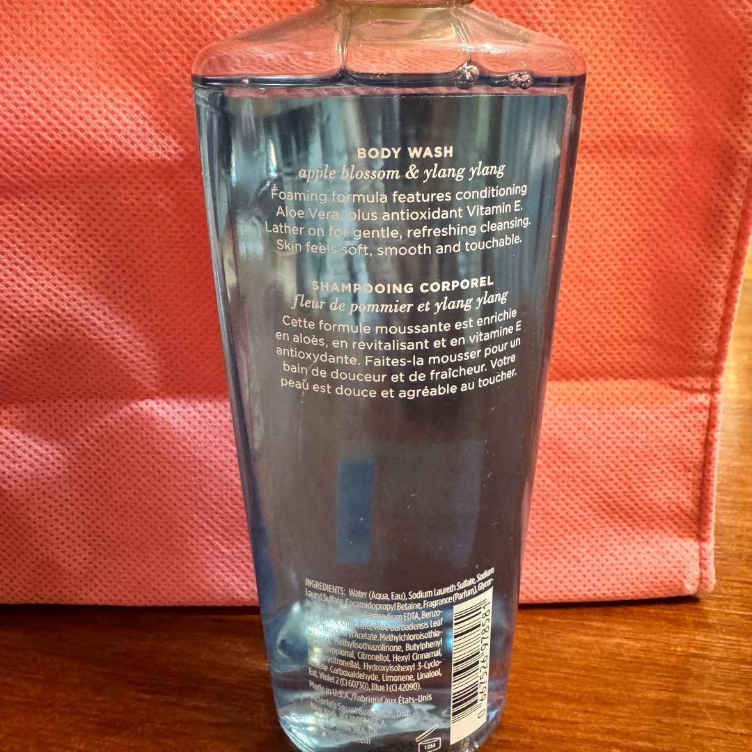 ヴィクトリアシークレット　エンドレスラブ　ボディクリーム　ボディーウォッシュ