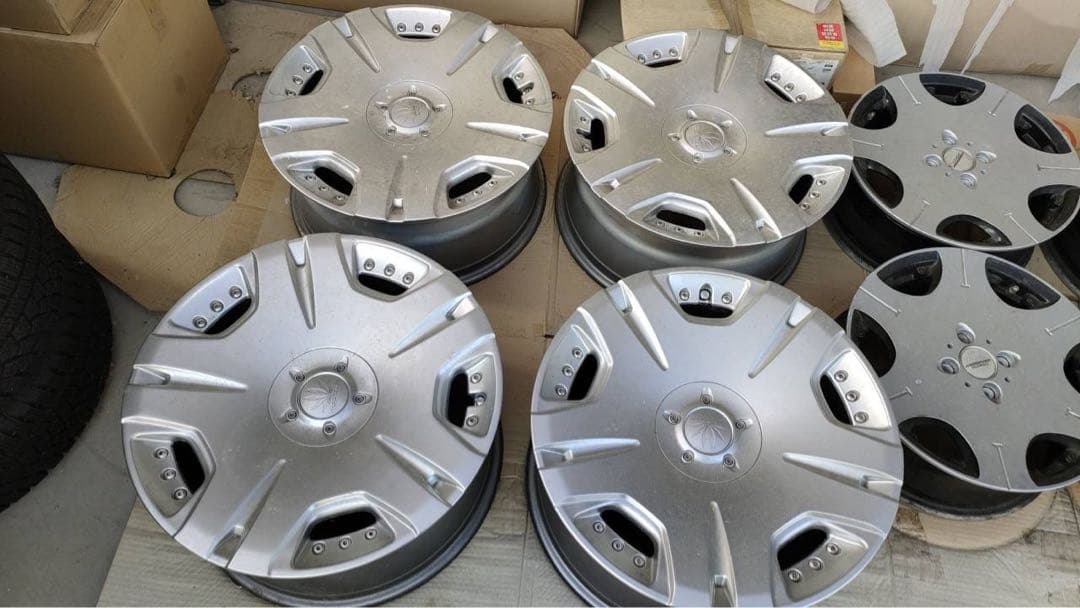 クリムソンマーテル19インチ8.5J＋19⭐︎9.5J+25 114.3 120