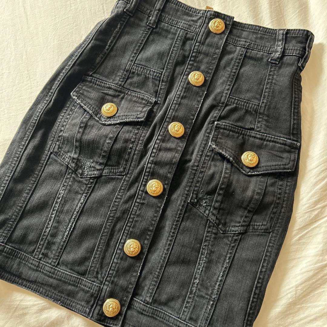 BALMAIN バルマン　ゴールドボタン　ウォッシュドダメージ　デニムスカート