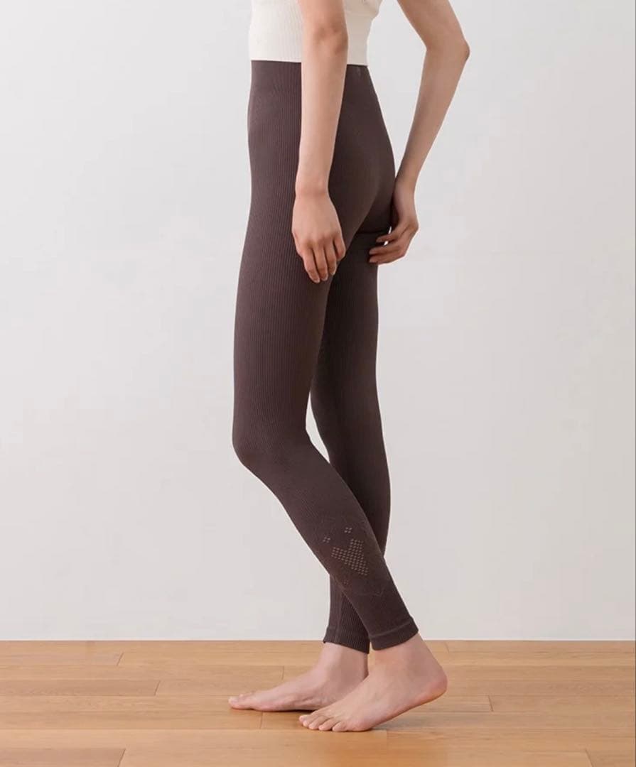 【1/30まで】SUKALA アクティブデイジーレギンス　ブラウン　L