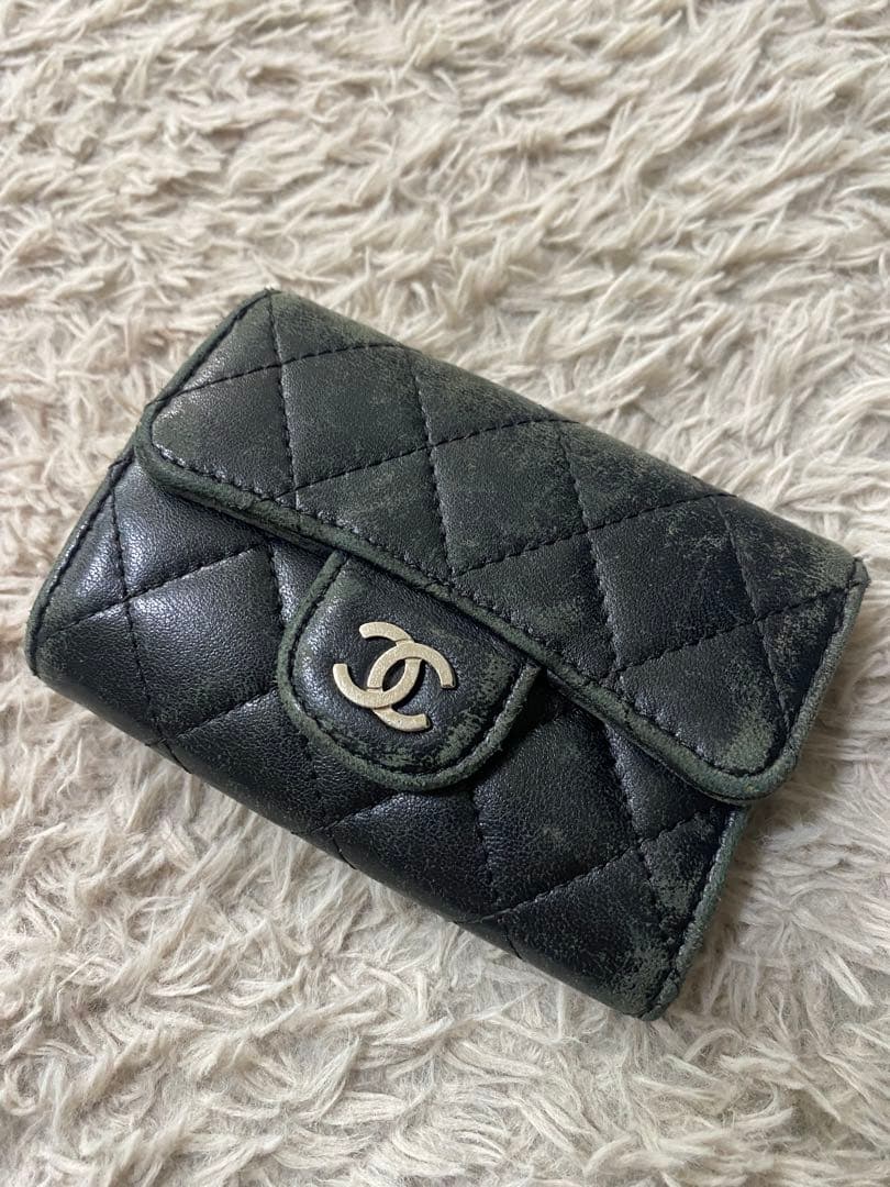 Chanel 黒 レザー キーケース シルバー