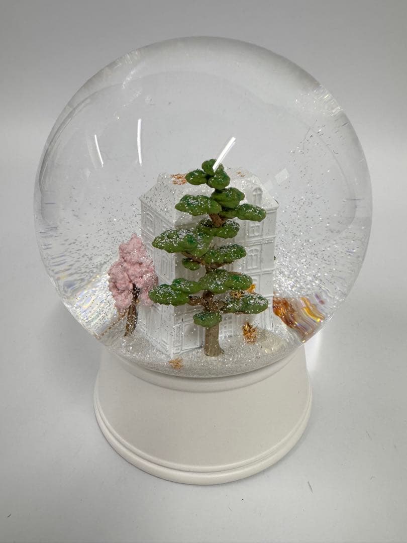 Dior スノードーム 2026 ノベルティ