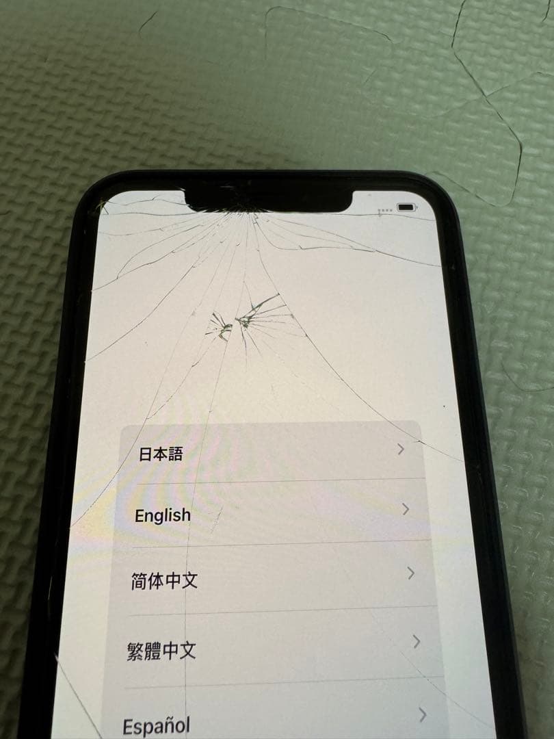 iPhoneXSMAX ひび割れスマートフォン 64GB