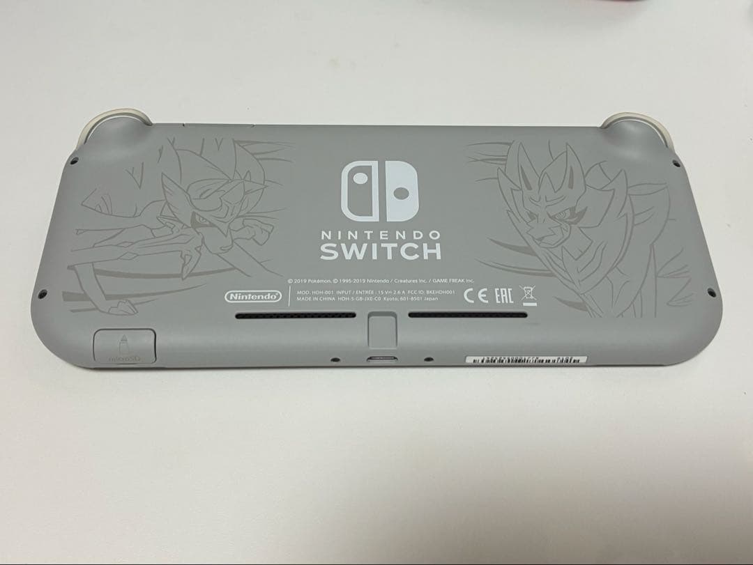 Nintendo Switch Lite ソードシールド (どうぶつの森ケース)