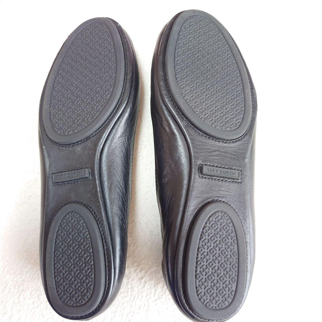 トリバーチ　パンプス