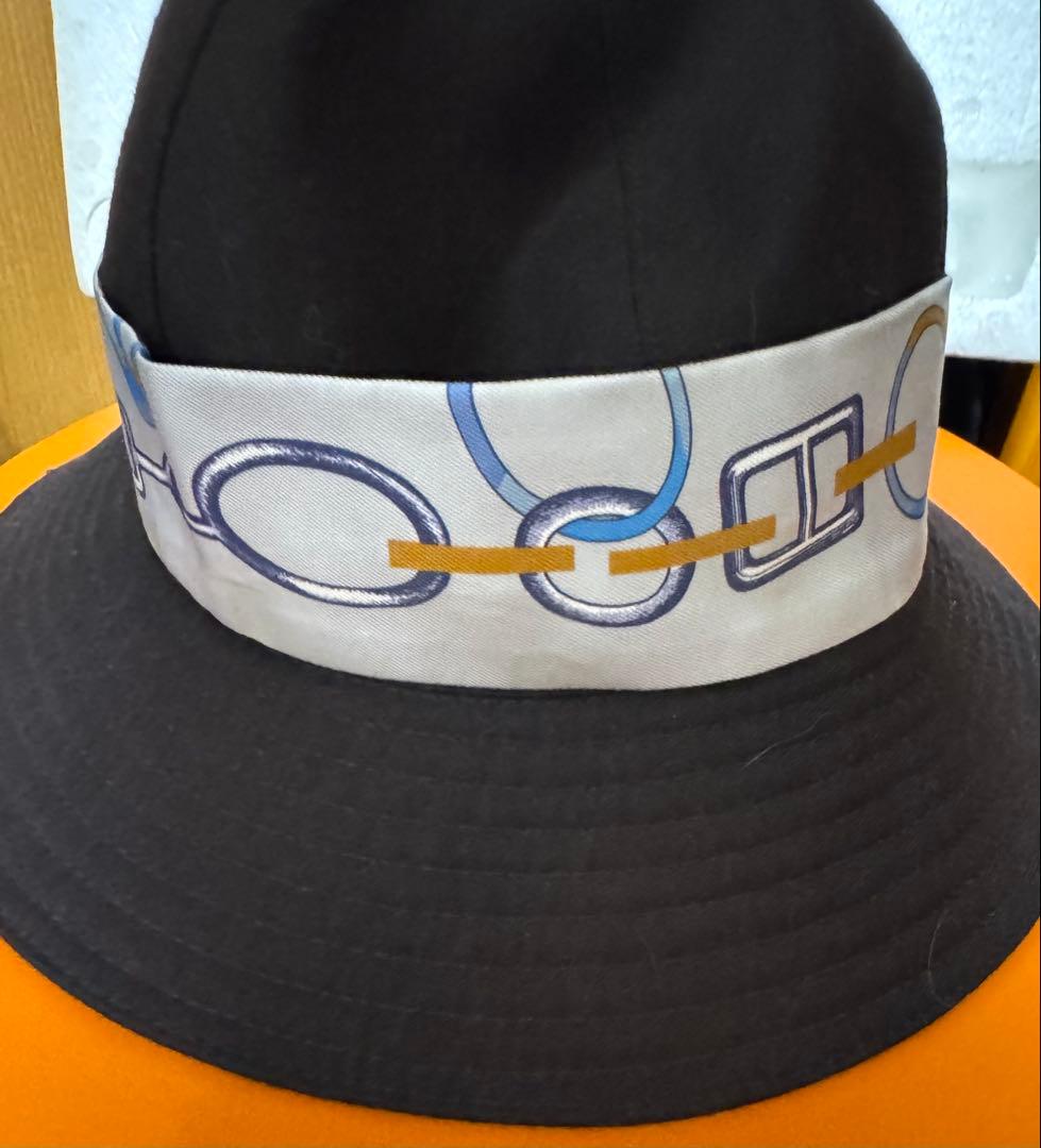 エルメス ハットOLGA オルガ ツイリー付き+ツイリー３種＋箱付き56黒