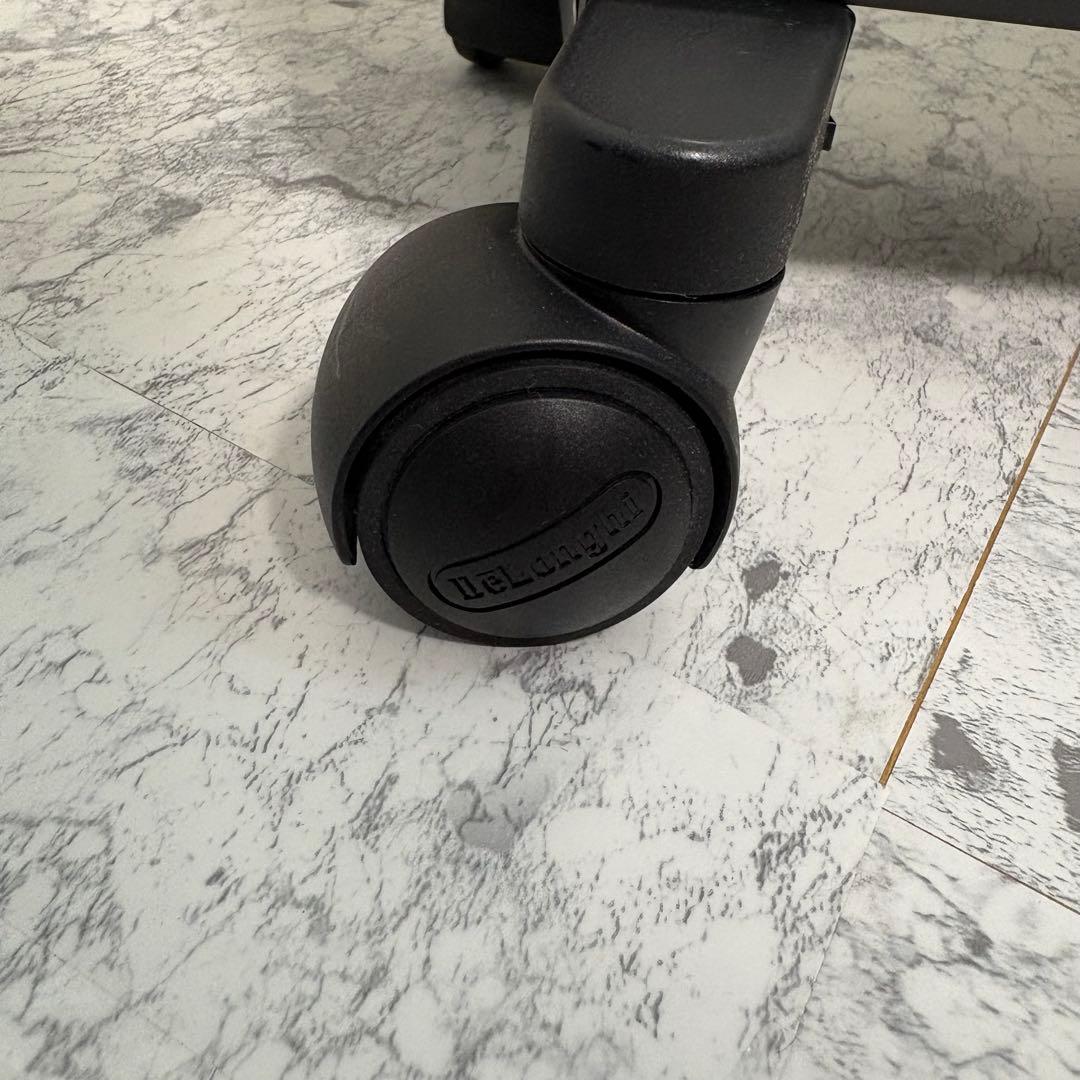 美品✨除菌済み✨リモコン付き　デロンギ　ヒーター　ブラック　MDHU15-BK