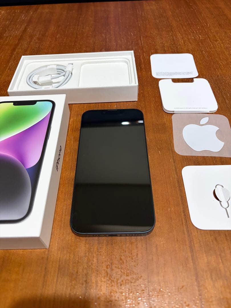 iPhone14 本体 256GBバッテリー82%