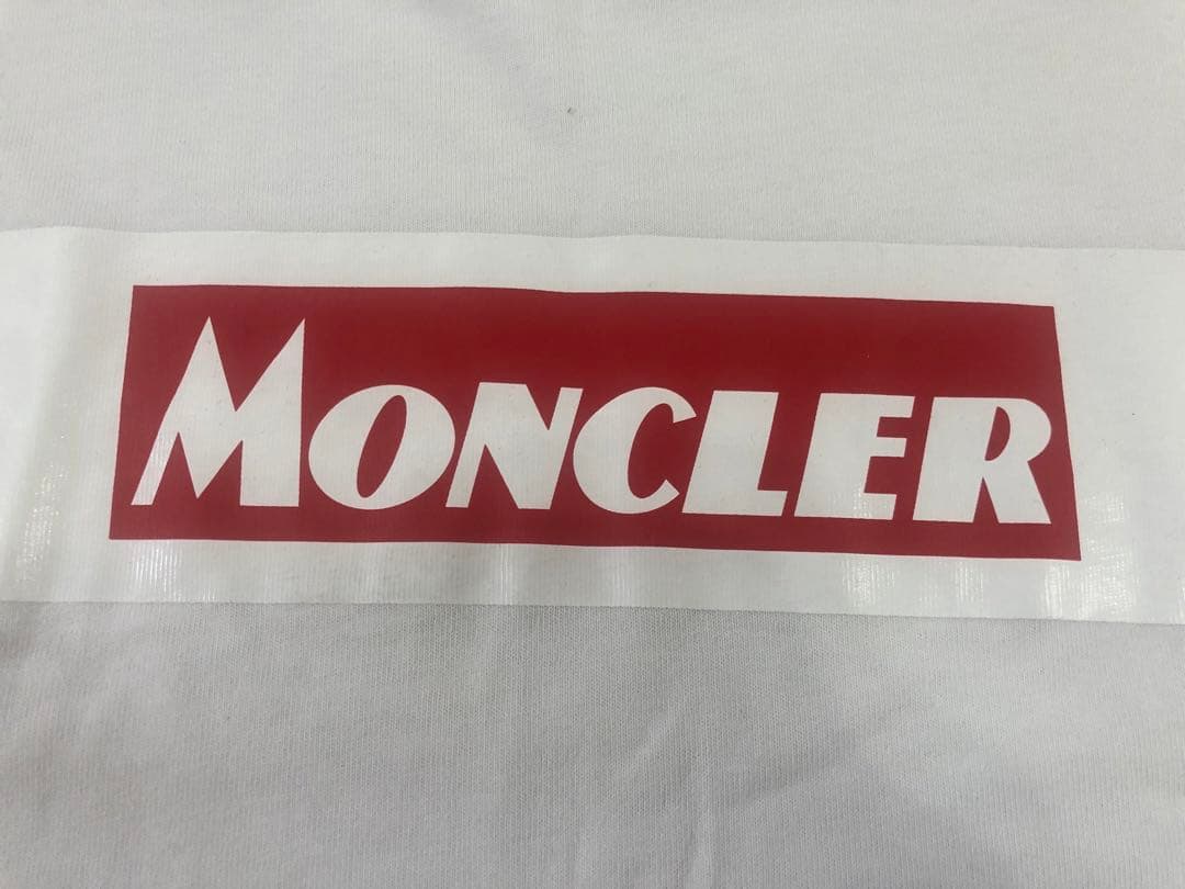 モンクレール MONCLER tシャツ　ボックスロゴ　半袖　L