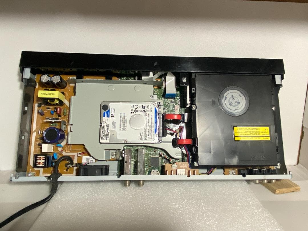 タイムセール中「大満足見どころ再生」東芝　DBR-Z310 HDD:1TB-2