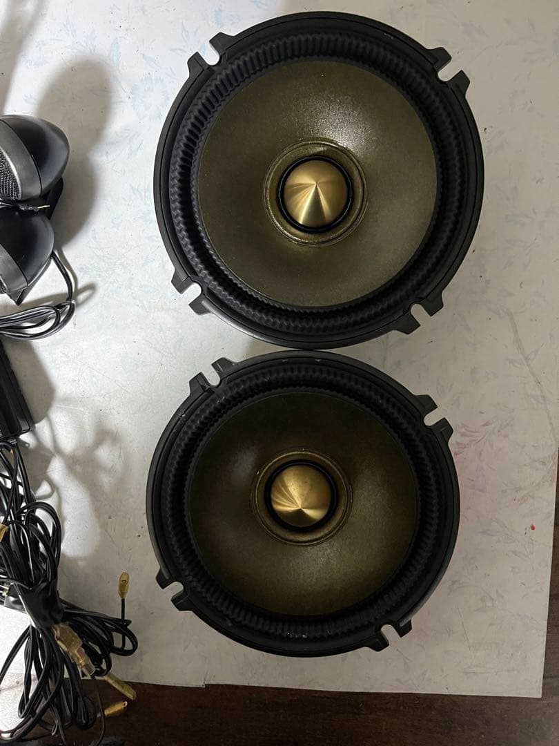 ALPINE パワードサブウーファー SWD-1600+ DLX-FT17S