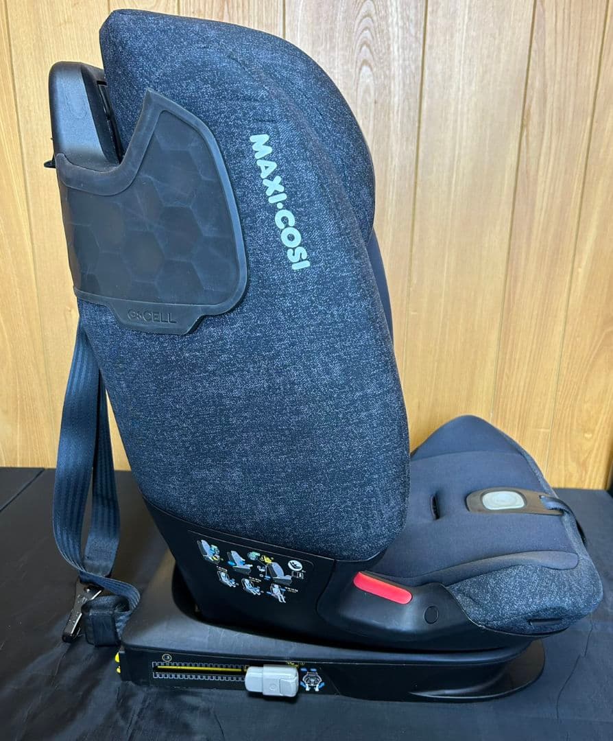 ①【美品】Maxi-Cosi タイタンプロ チャイルドシート ISOFIX