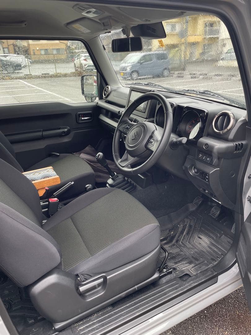 ジムニー64シエラ74用アームレスト