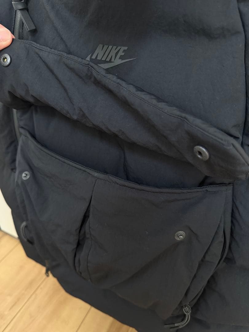 Nike ブラック ダウンベスト　M