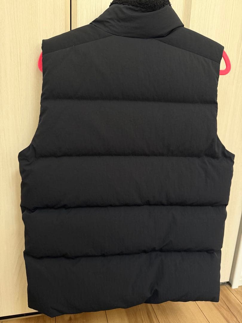 Nike ブラック ダウンベスト　M