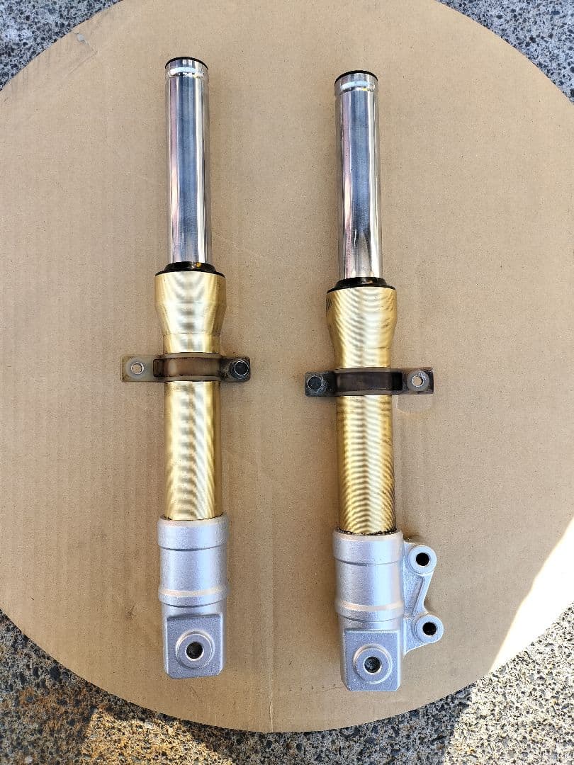 ピ*ク様 フロントフォーク CA1PB ZZ オイルシール交換済