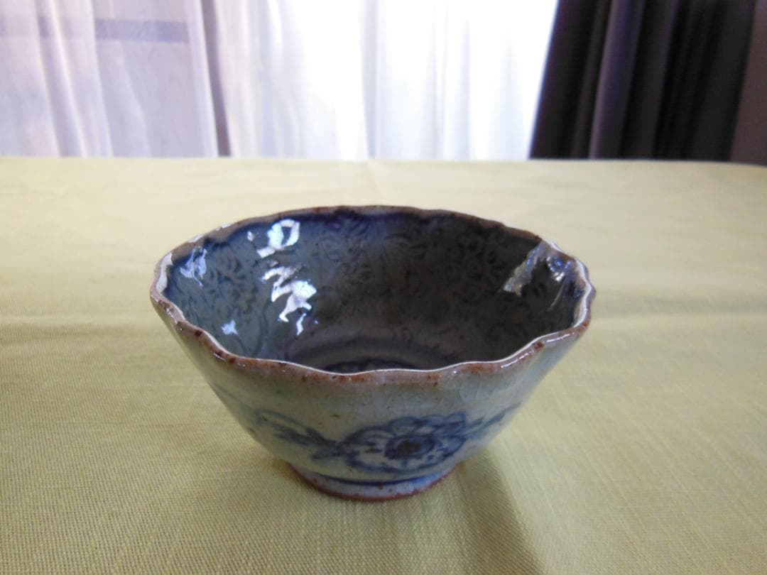 イムサエム　刻染付文小鉢