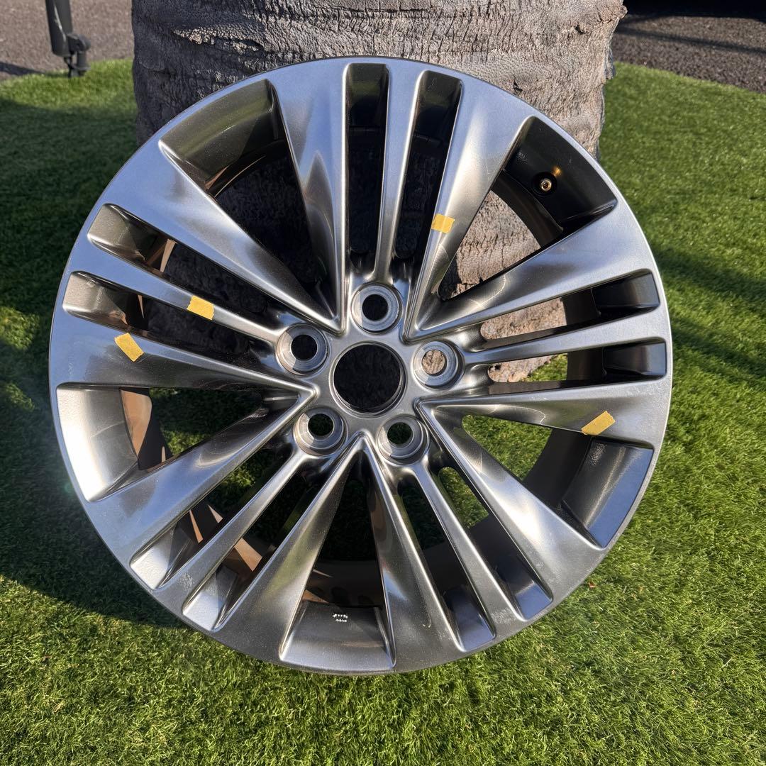 40系アルファード　純正18インチ　アルミホイール　1本