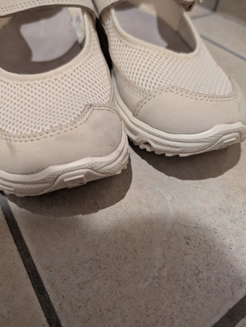 salomon marie jeanne ホワイト　25cm