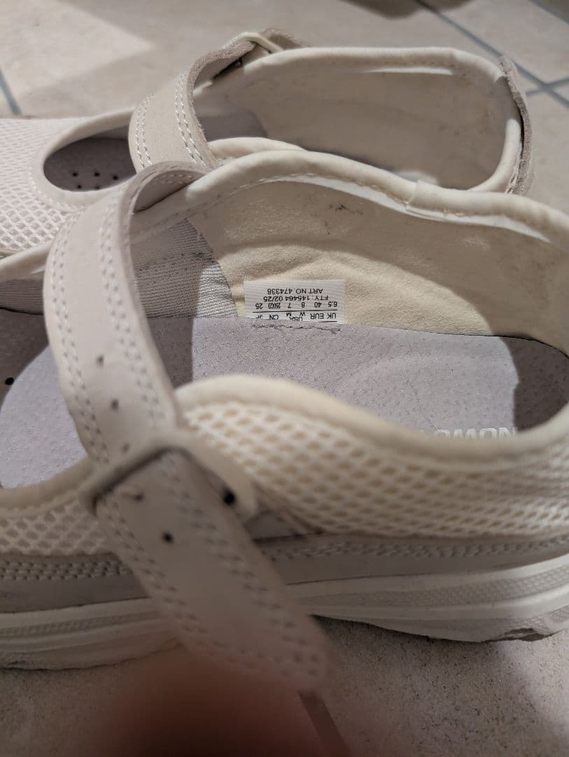 salomon marie jeanne ホワイト　25cm