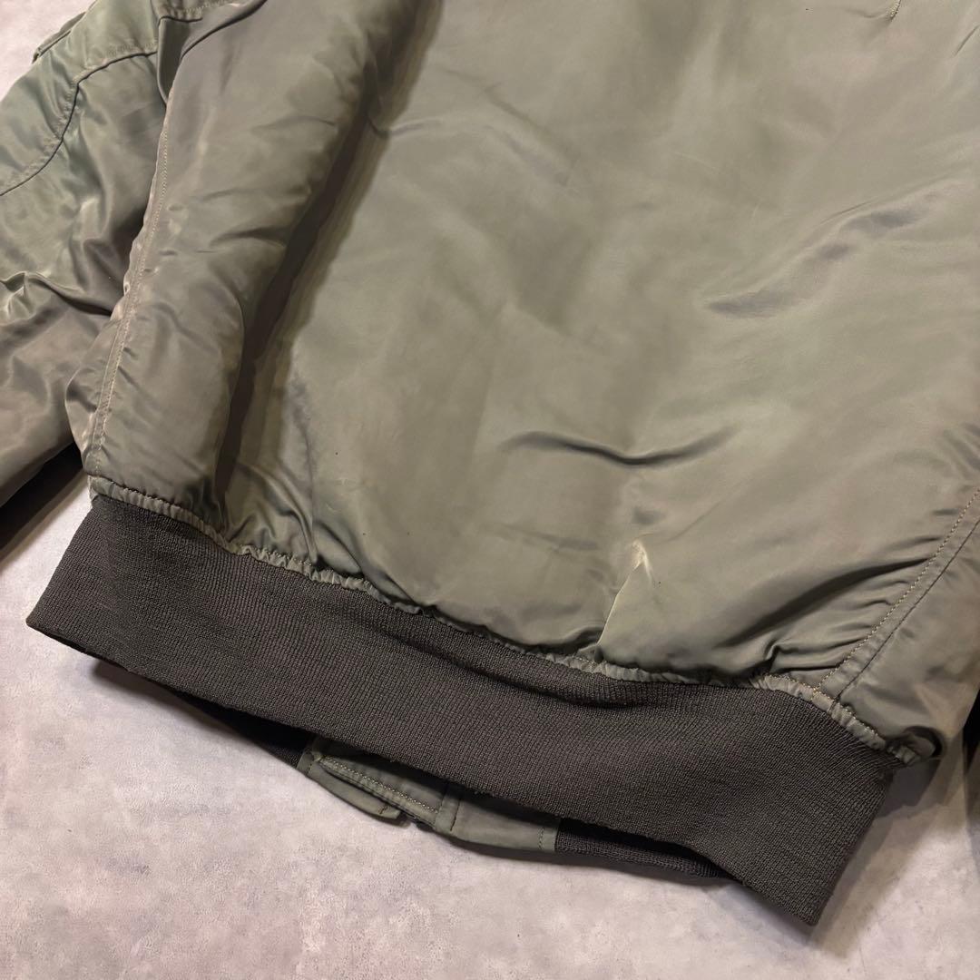 希少 初期品番　バズリクソンズ　MA-1 M13261 短丈 セージグリーン