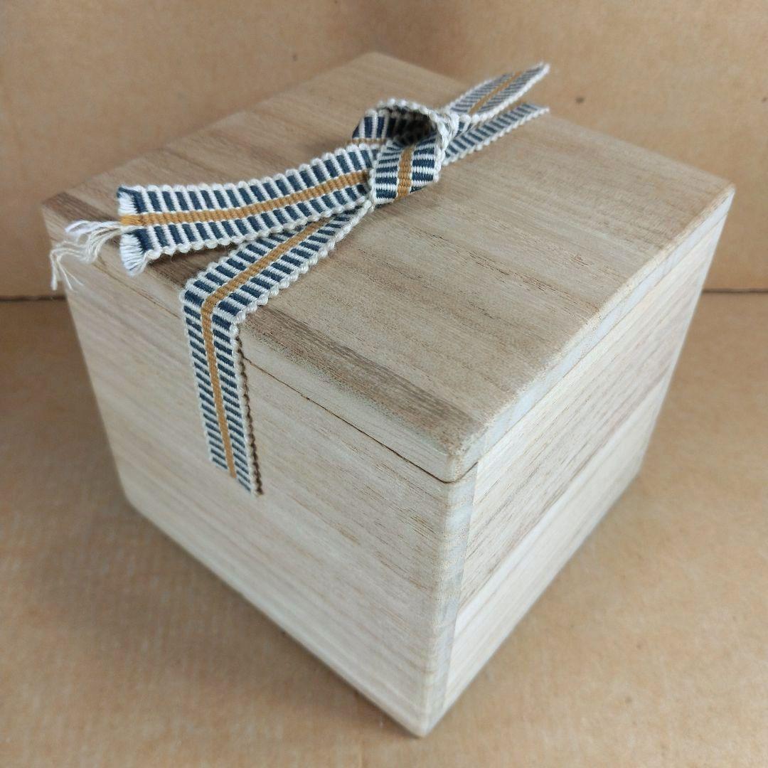 【本物保証】金城次郎 古酒呑(魚紋クース呑) 共箱 栞 人間国宝 壺屋焼 壷屋焼