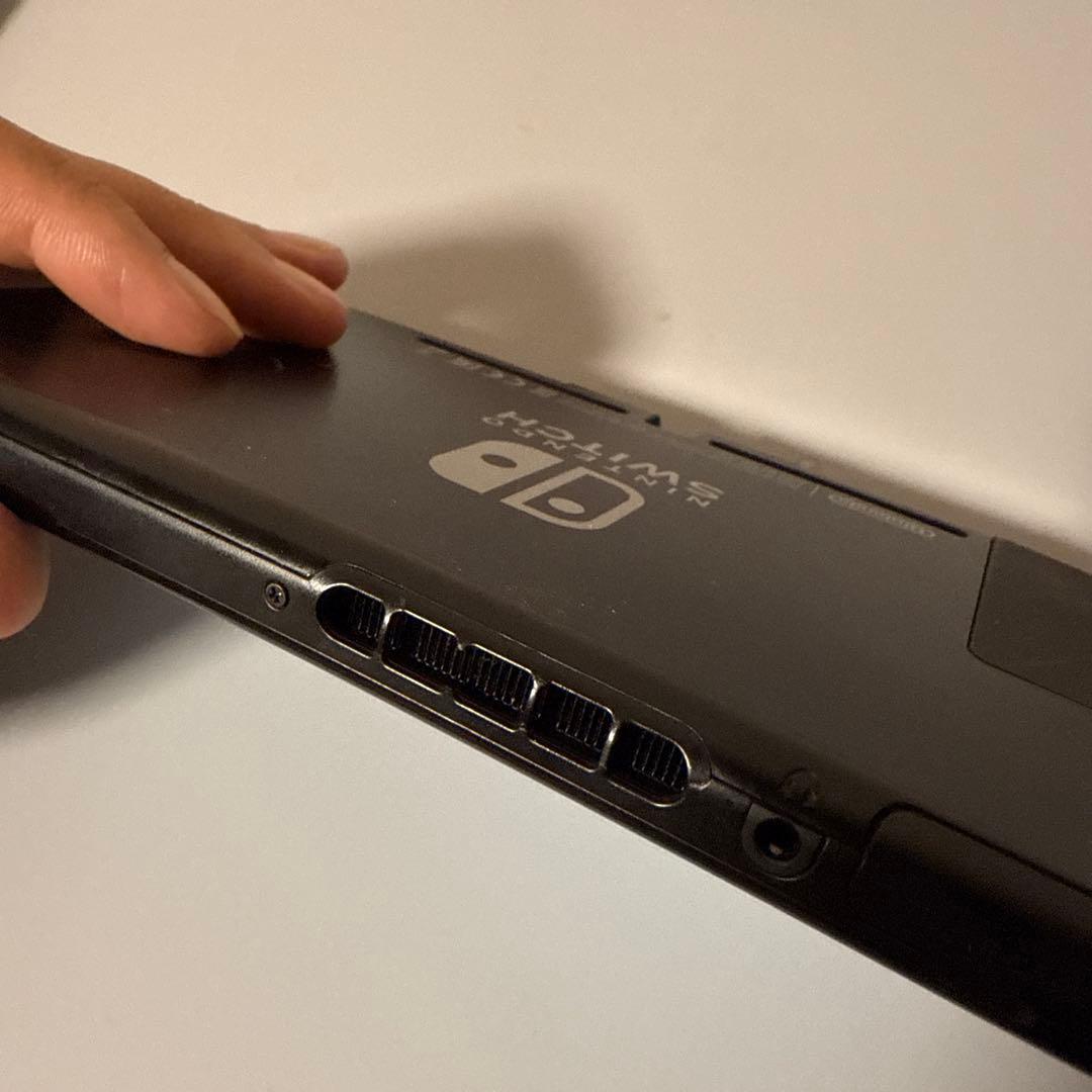 【ジャンク品】　ニンテンドーSwitch ➕カセット